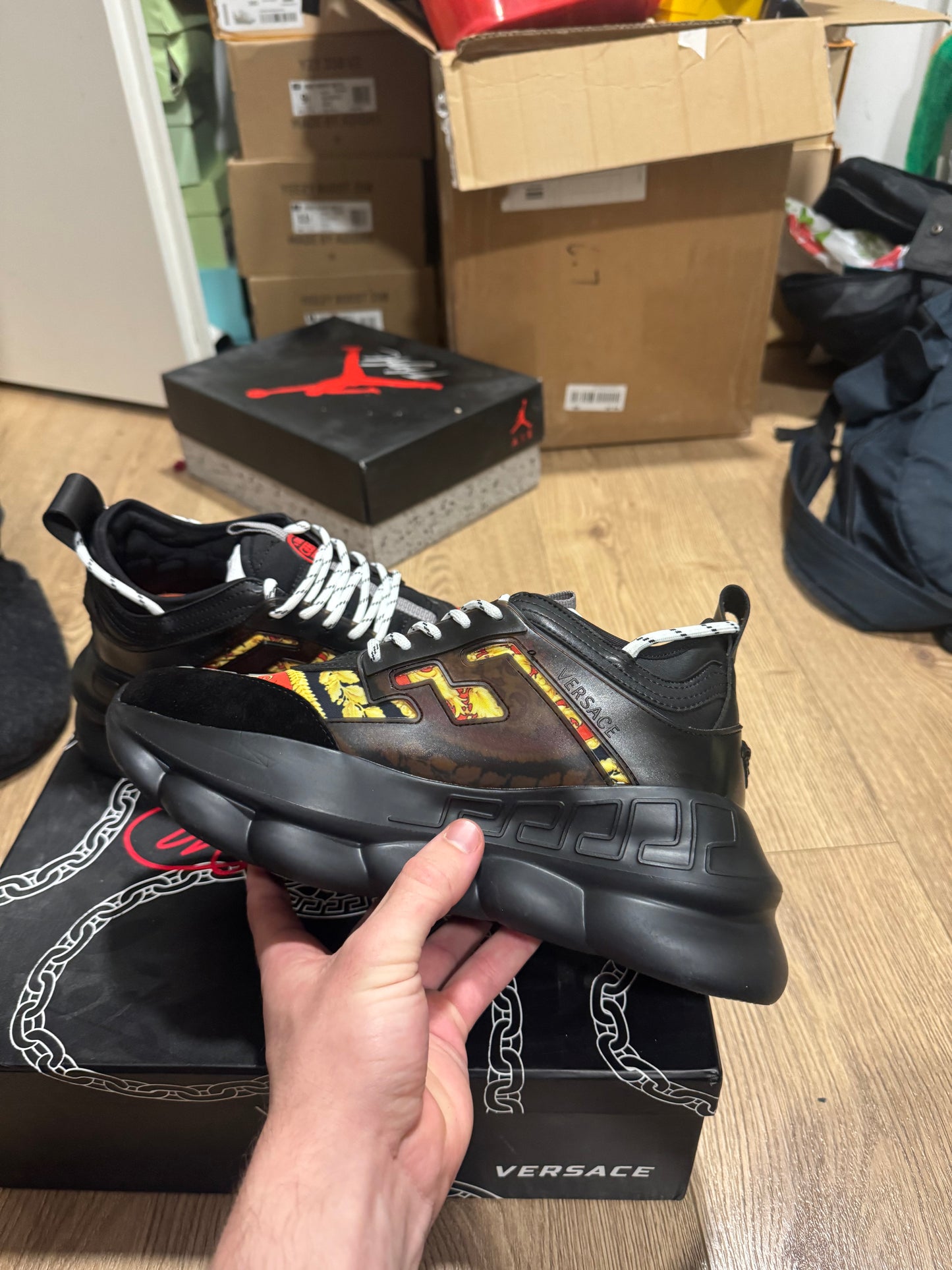 Versace Broj 42(Odmah dostupno)
