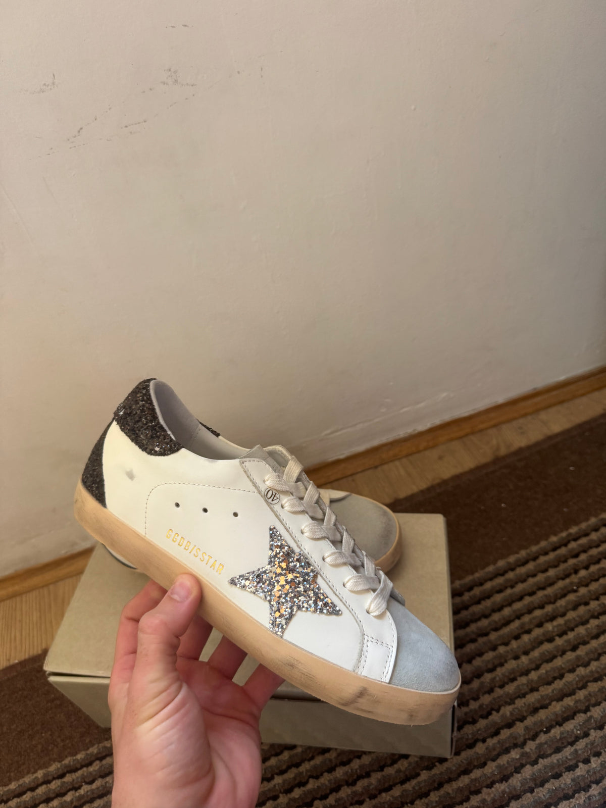 Golden Goose Broj 40(Odmah dostupno)