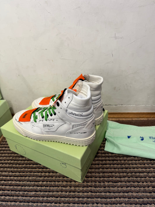 Off White Court Broj 39,43(Odmah dostupno)