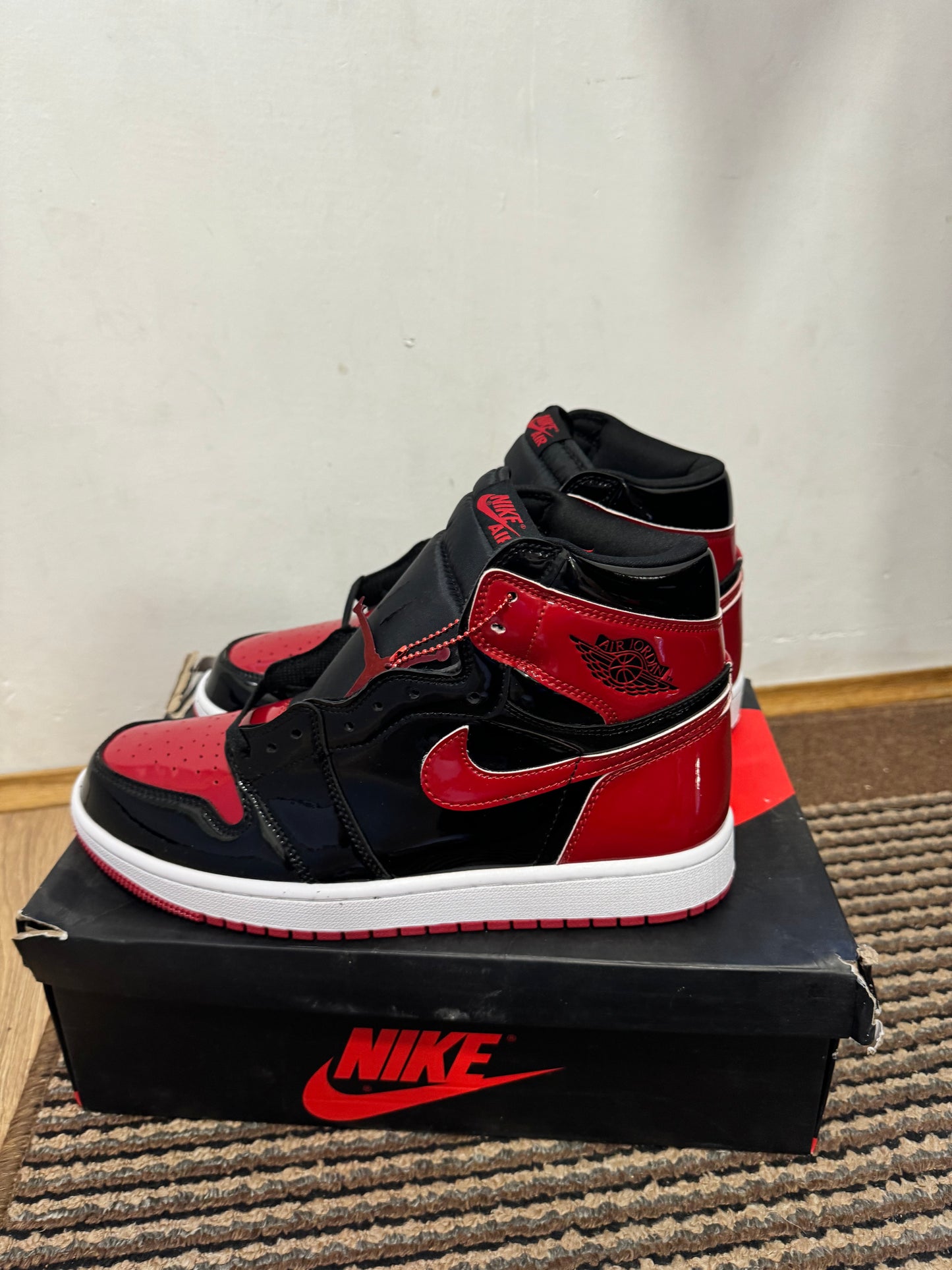 Jordan 1 Patent Bred Broj 45 (Odmah dostupno)