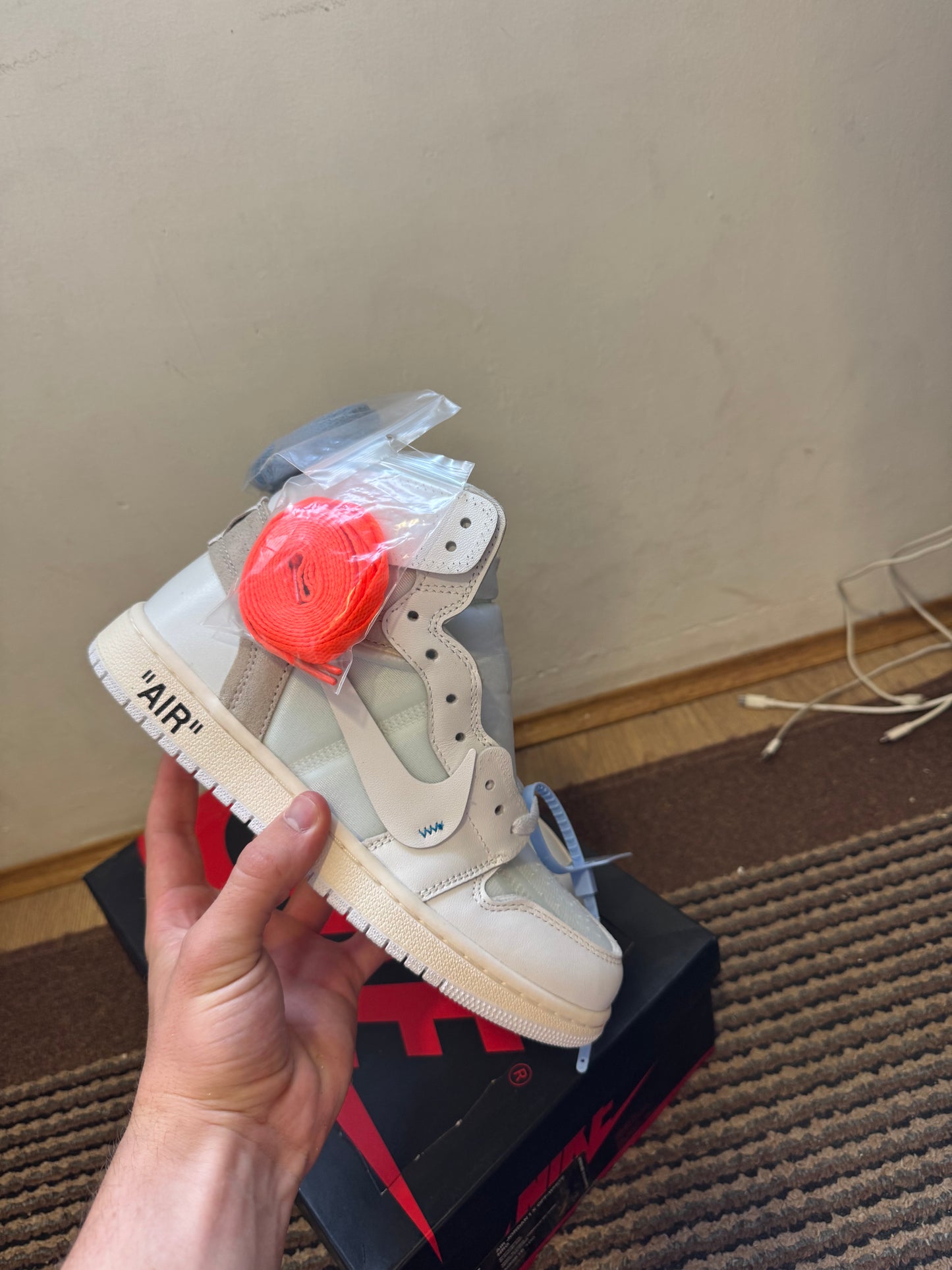 Jordan 1 High Off White Euro Broj 39(Odmah dostupno)