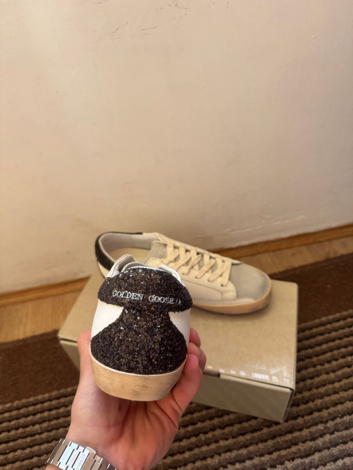 Golden Goose Broj 40(Odmah dostupno)