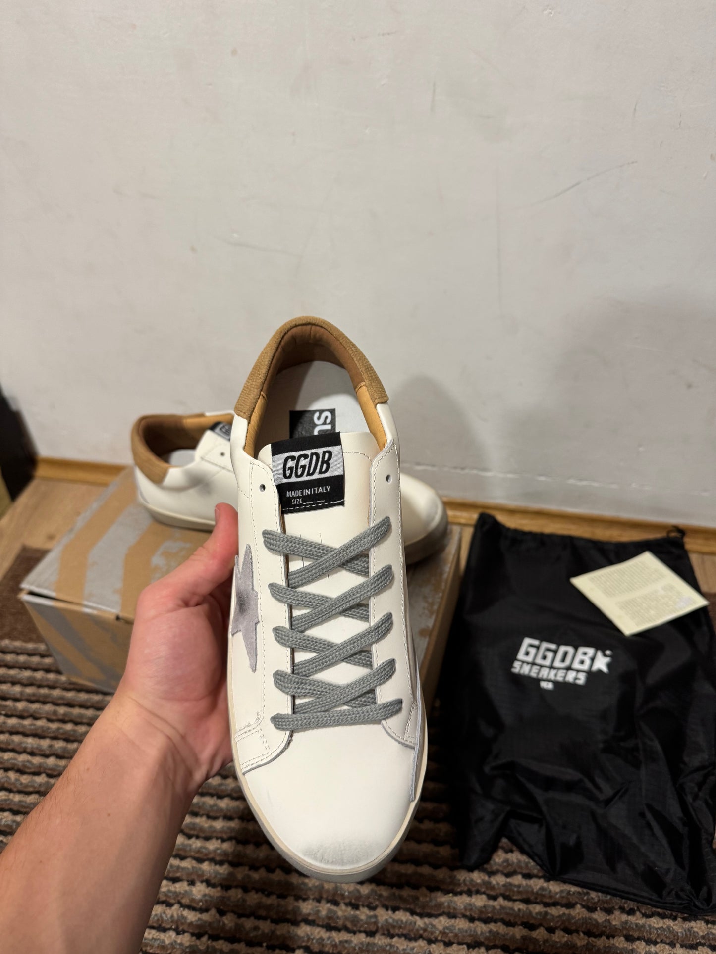 Golden Goose Broj 41,42(Odmah dostupno)