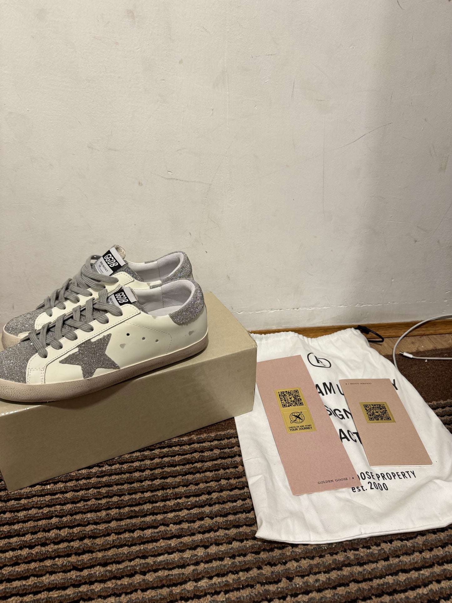 Golden Goose Broj 39 (Odmah dostupno)