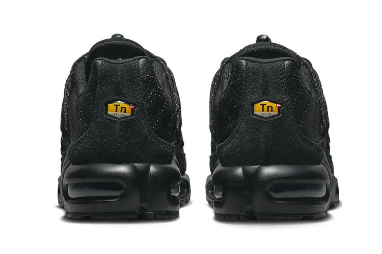 Nike Air Max Plus "Black Reflective" Releases With Toggle Lacing