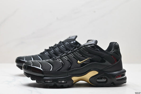 Nike Air Max Plus