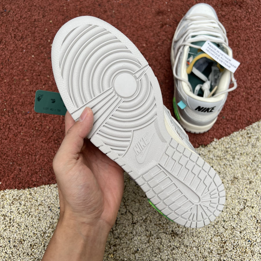 Off white dunk low lot 42