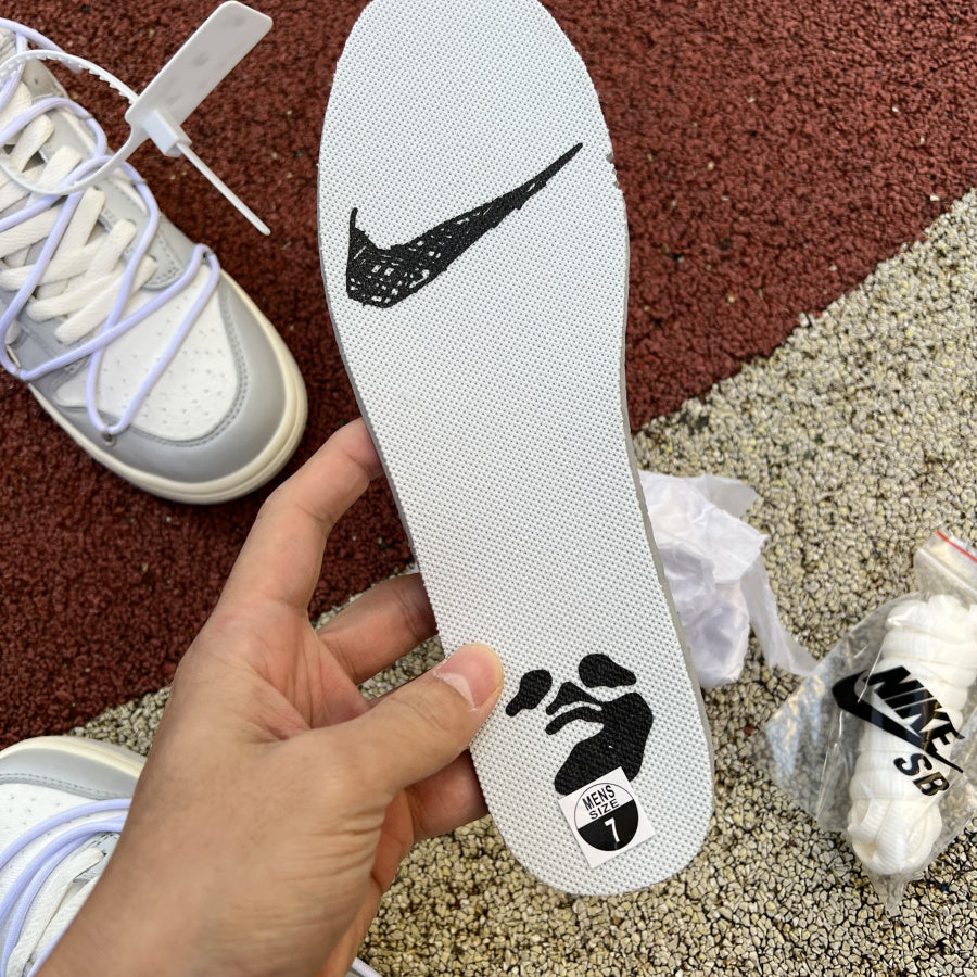 Off white dunk low lot 49