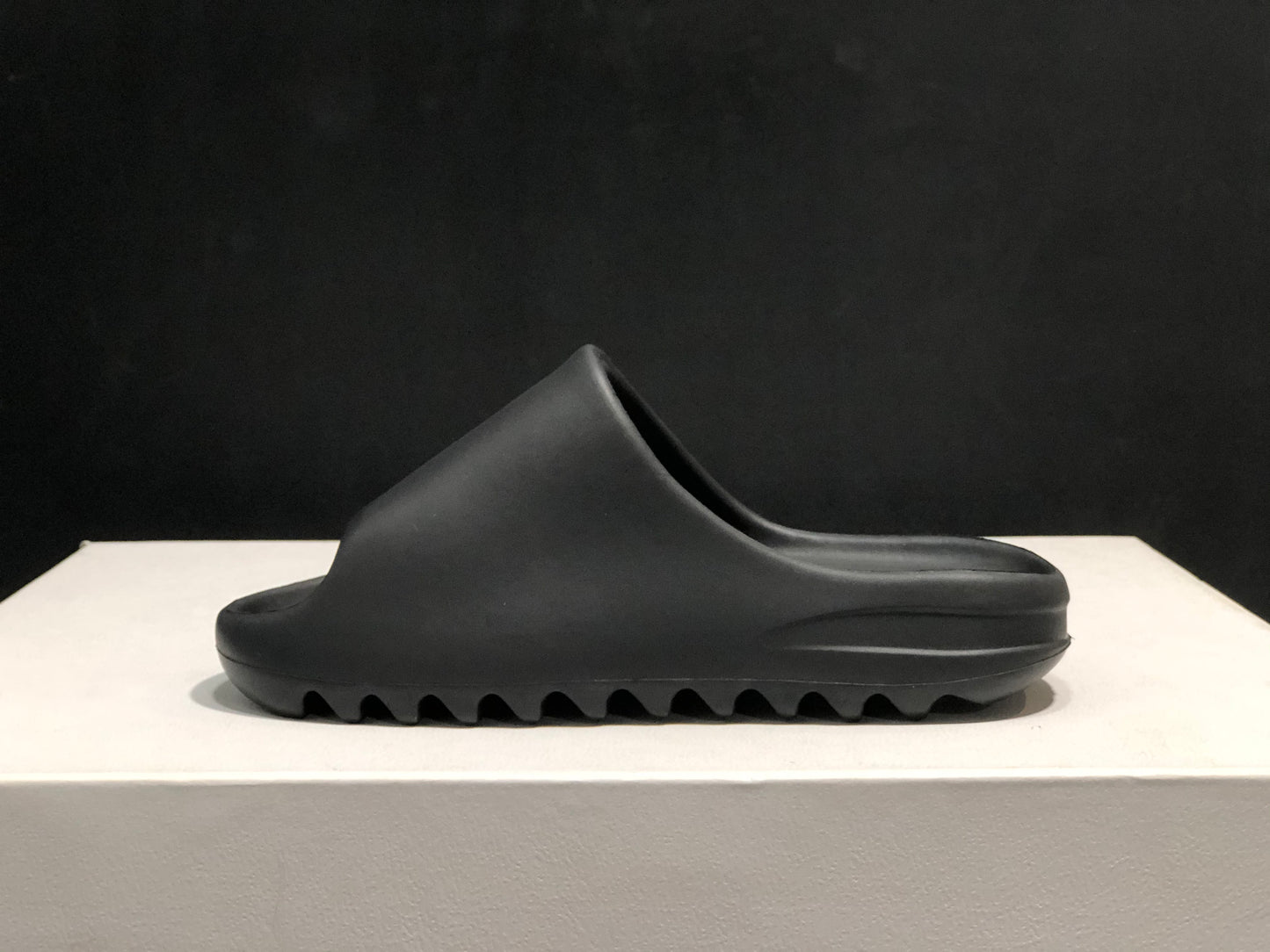 Yeezy Slide Onyx