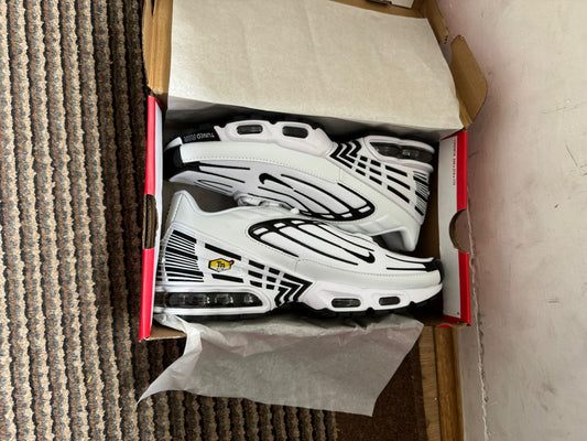 Nike Air max Plus 3 Broj 45(Odmah dostupno)